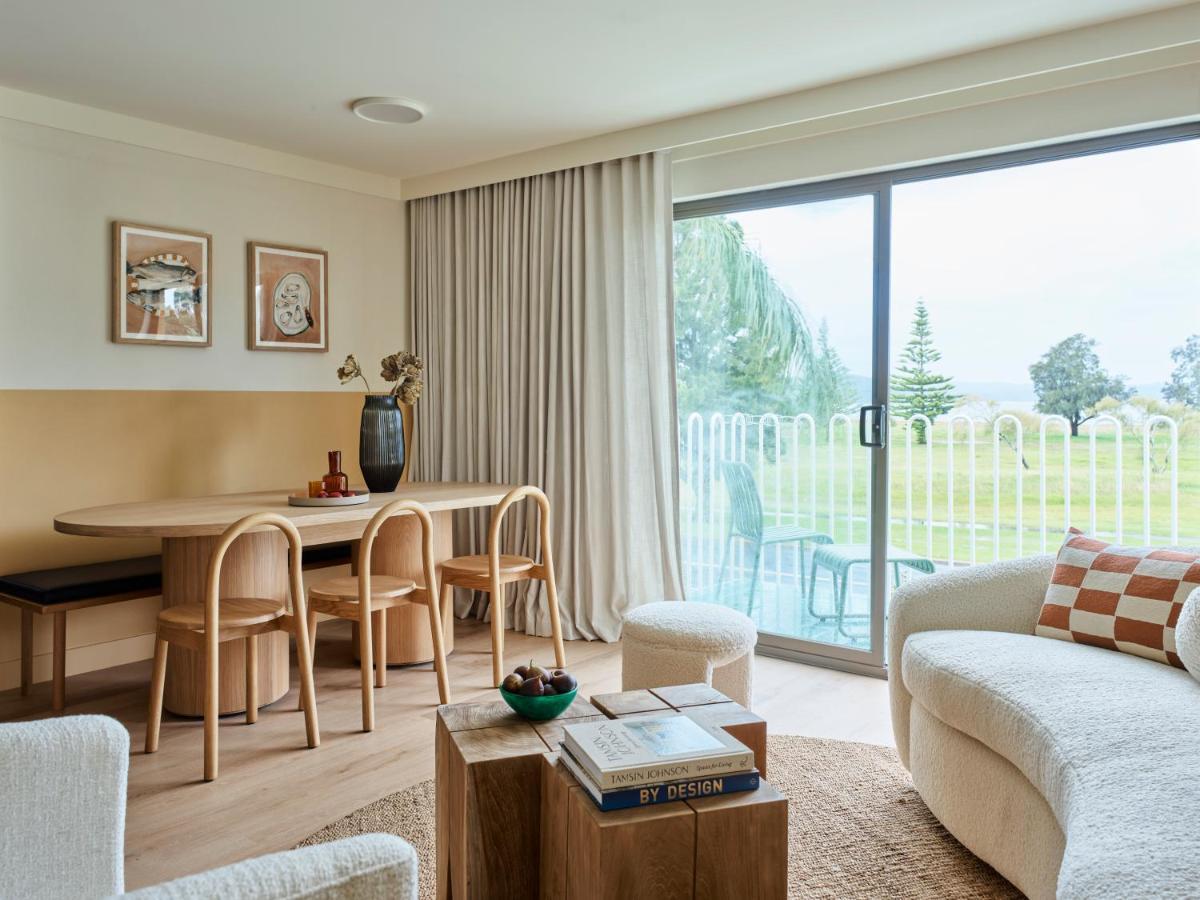 The Isla Hotel Batemans Bay Exterior photo